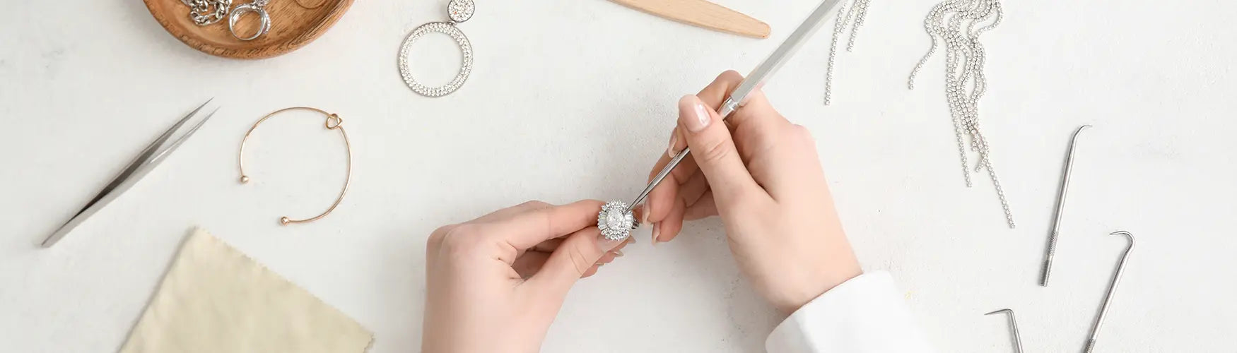 How to Properly Clean Platinum Jewelry